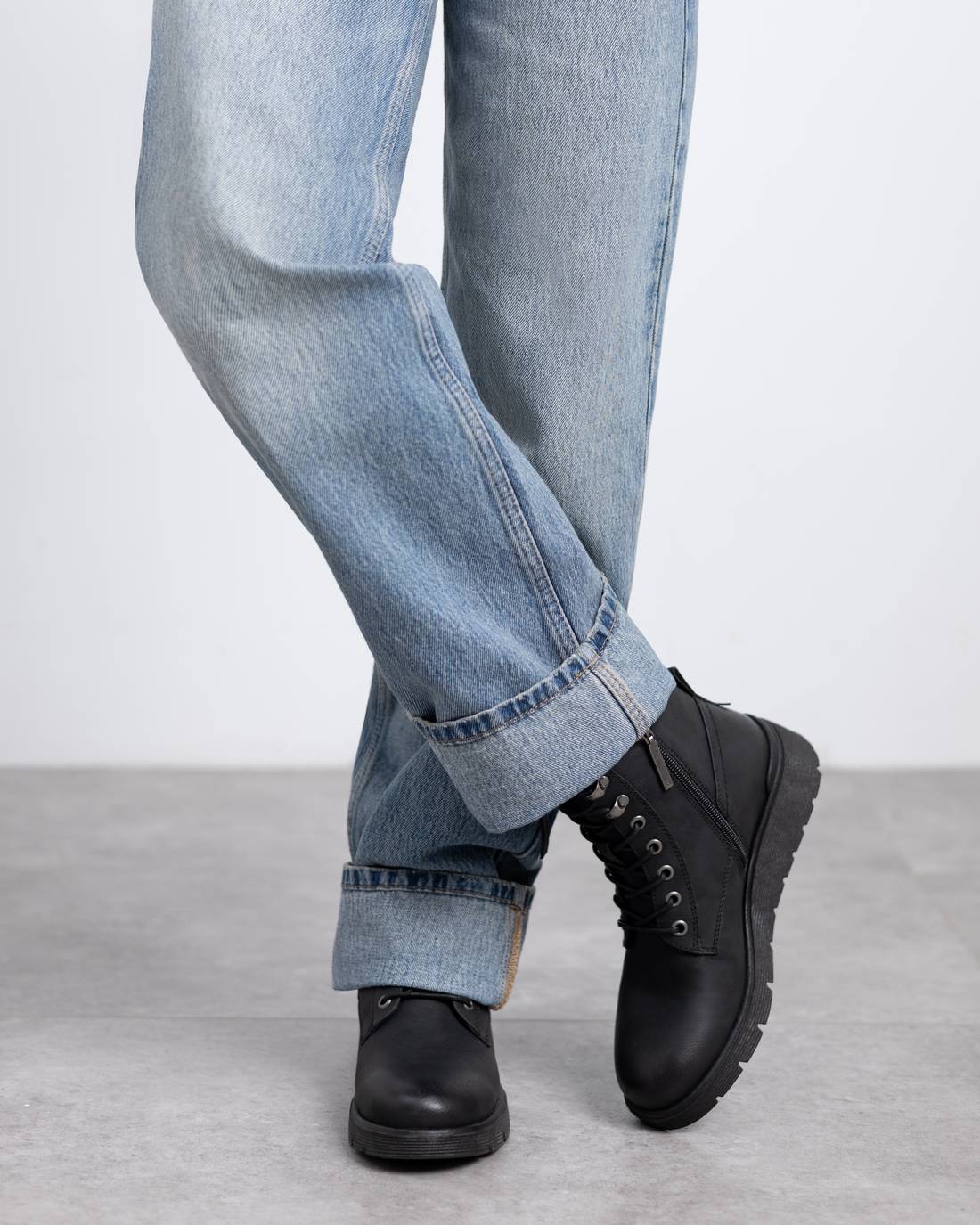 Botin de mujer plano Refresh 17324503 - Image 5