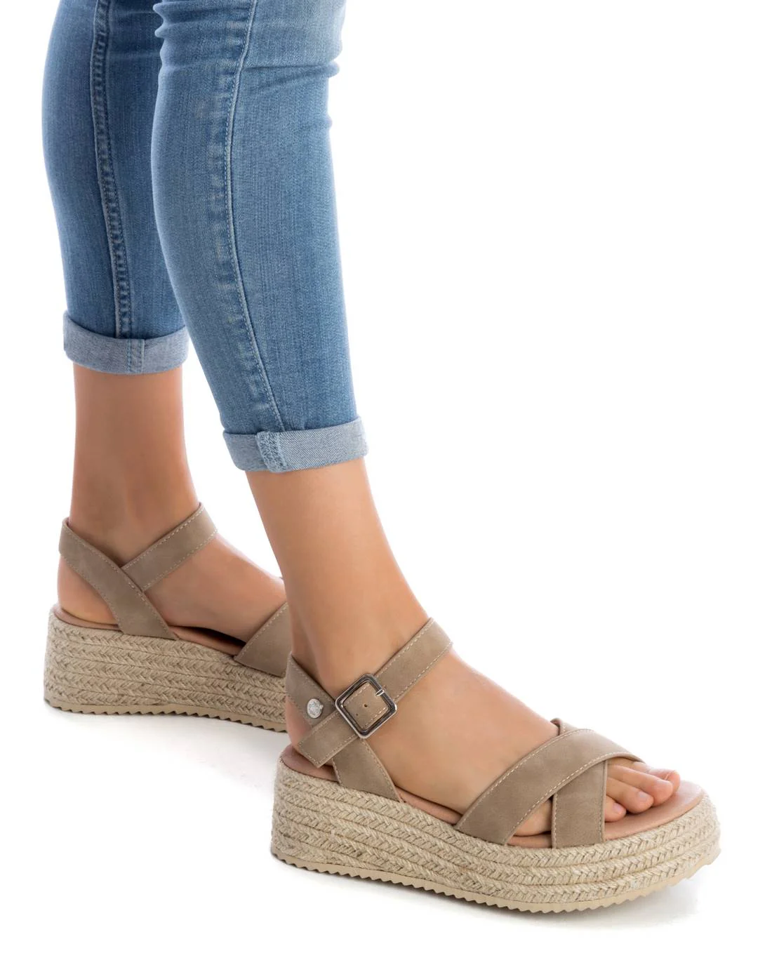 SANDALIA DE MUJER REFRESH 07929601 - Image 2