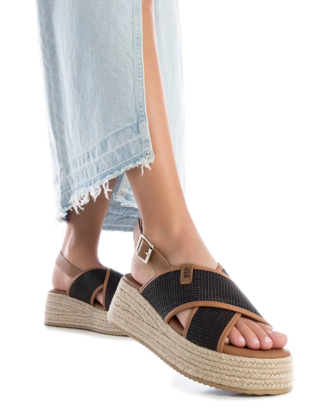 SANDALIA DE MUJER REFRESH 17175604 - Image 2