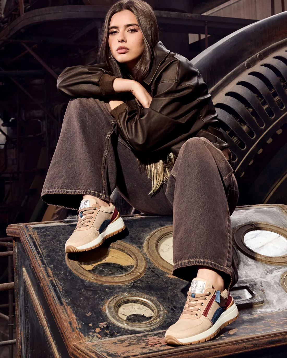Zapatilla de mujer plano Refresh 17324301 - Image 6